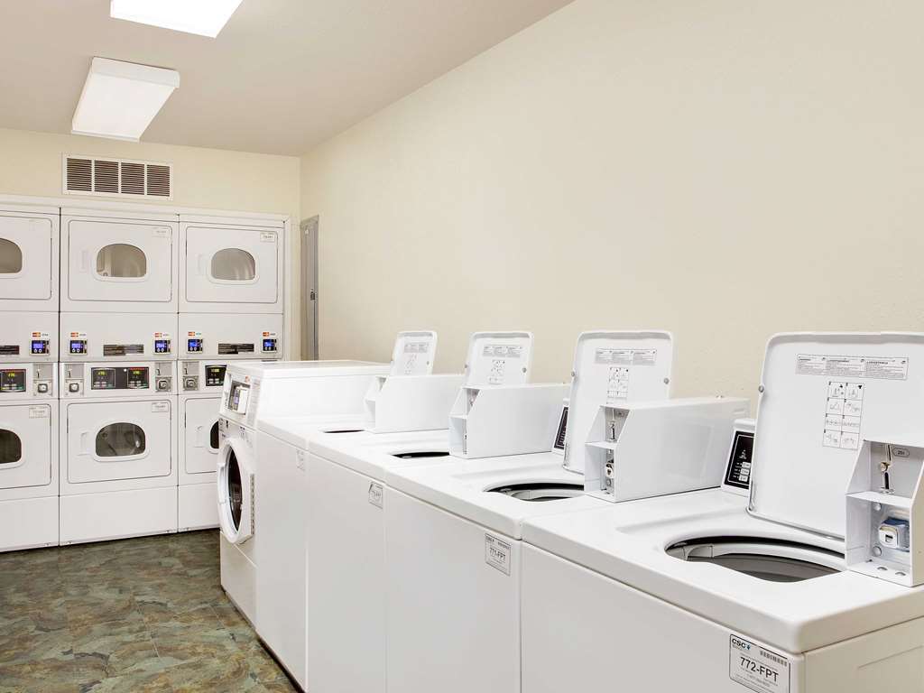 Woodspring Suites フォートウェイン 設備 写真